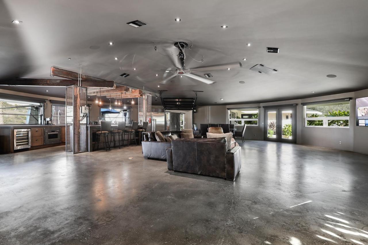 Iron Mansion Private Resort-Event Space 12000 Ft! Temecula Exterior photo